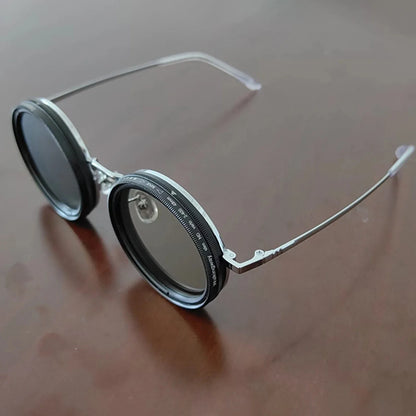 Black Lens